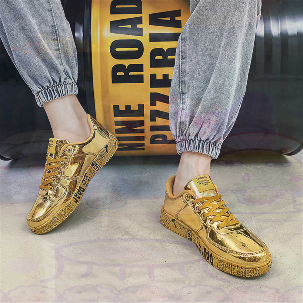 Vintage Collectible Show - Ronde voet maat 45, sneakers groothandel